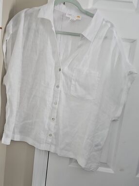 C&C California White Linen Button-Down Pocket Shirt
